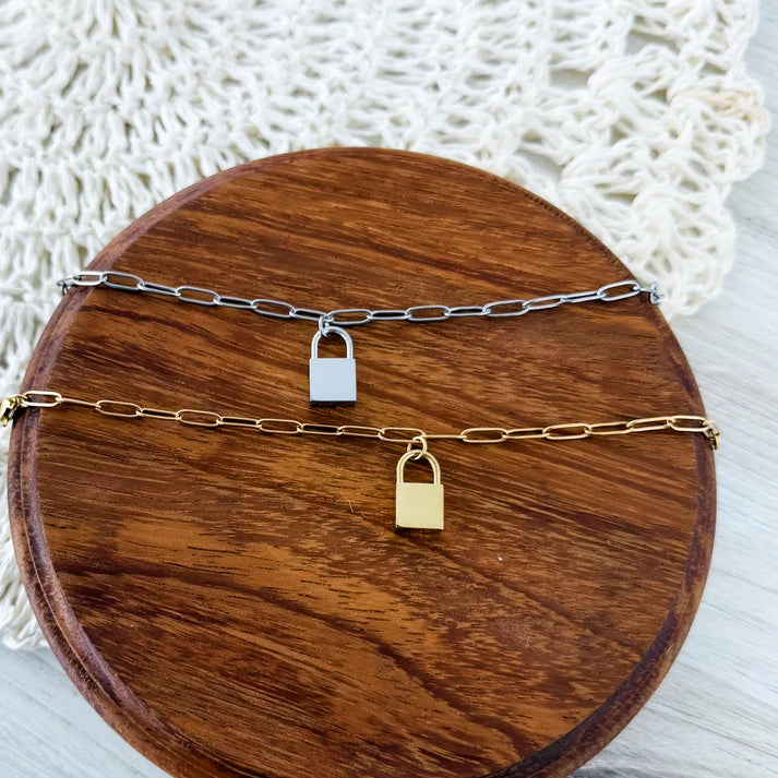 Petite Lock Paperclip Bracelet
