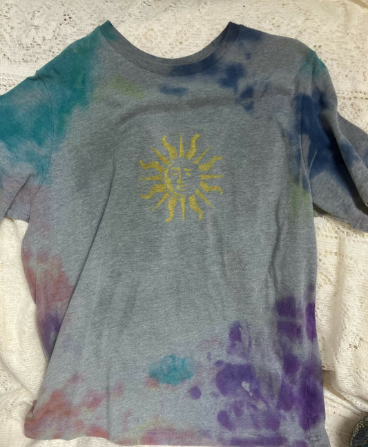 #2595 Tie dye tee with sun kids xlg