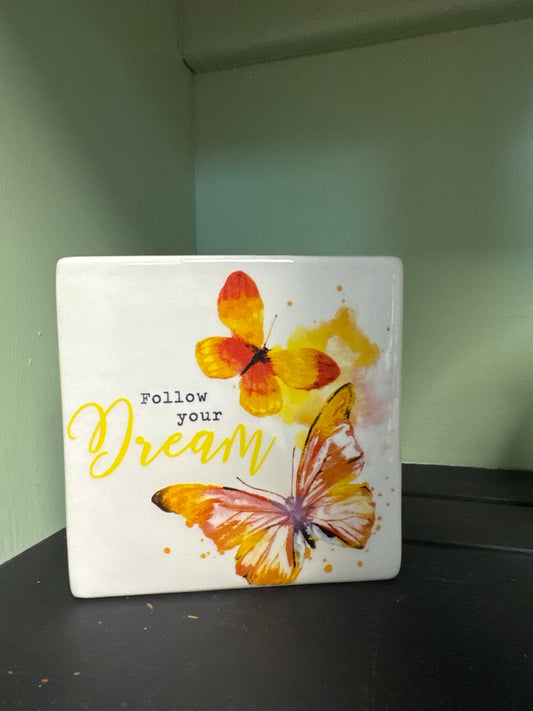 Follow your dreams vase