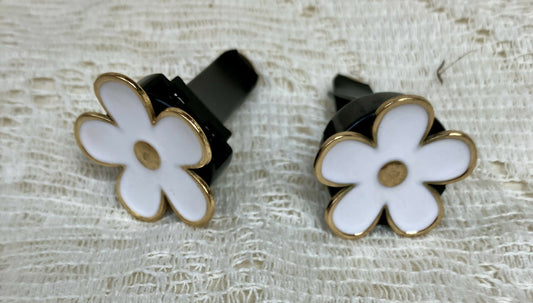 #2777 Flower car diffuser
