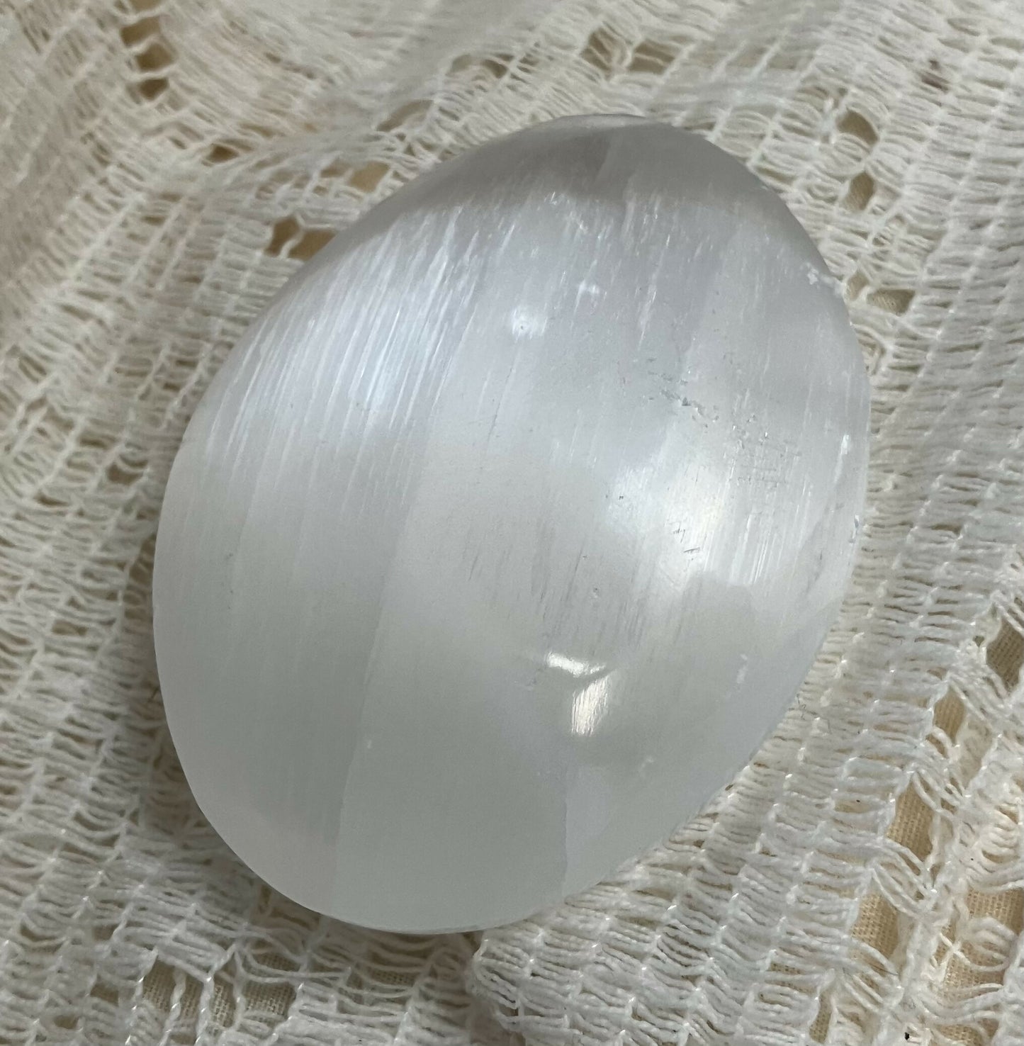 #3238 Selenite pillow palm
