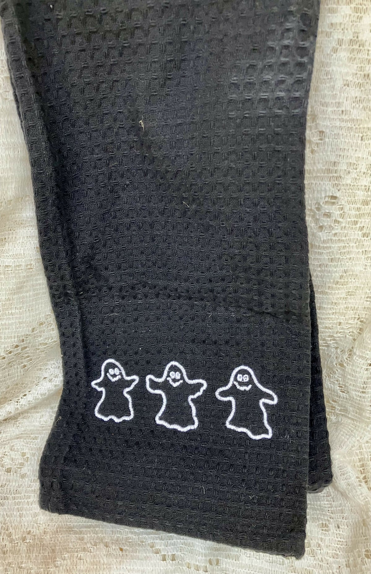 #1034 Ghost towel