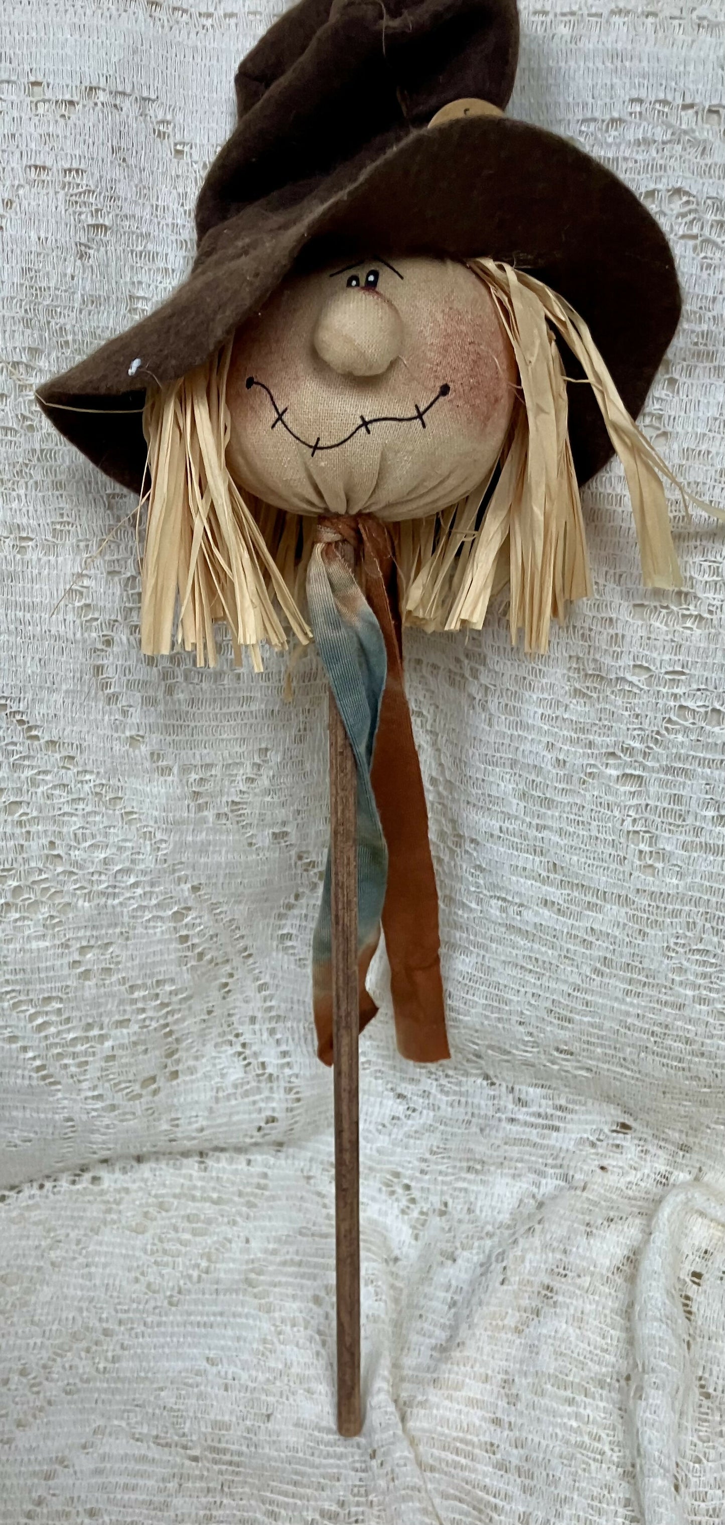 #3233 H & M Decker scarecrow wand