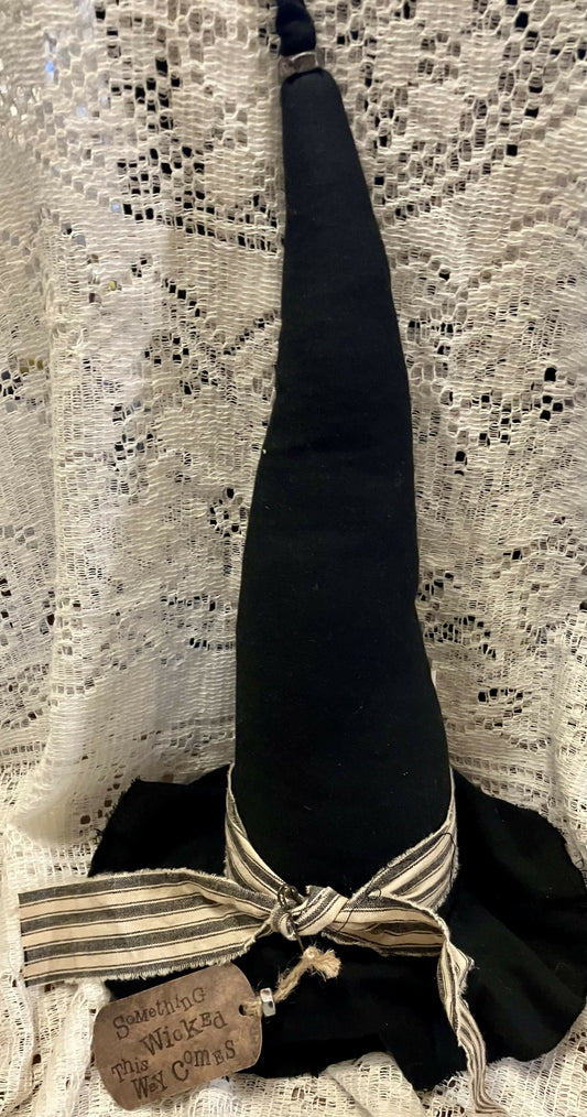 H & M Med witch hat #2541