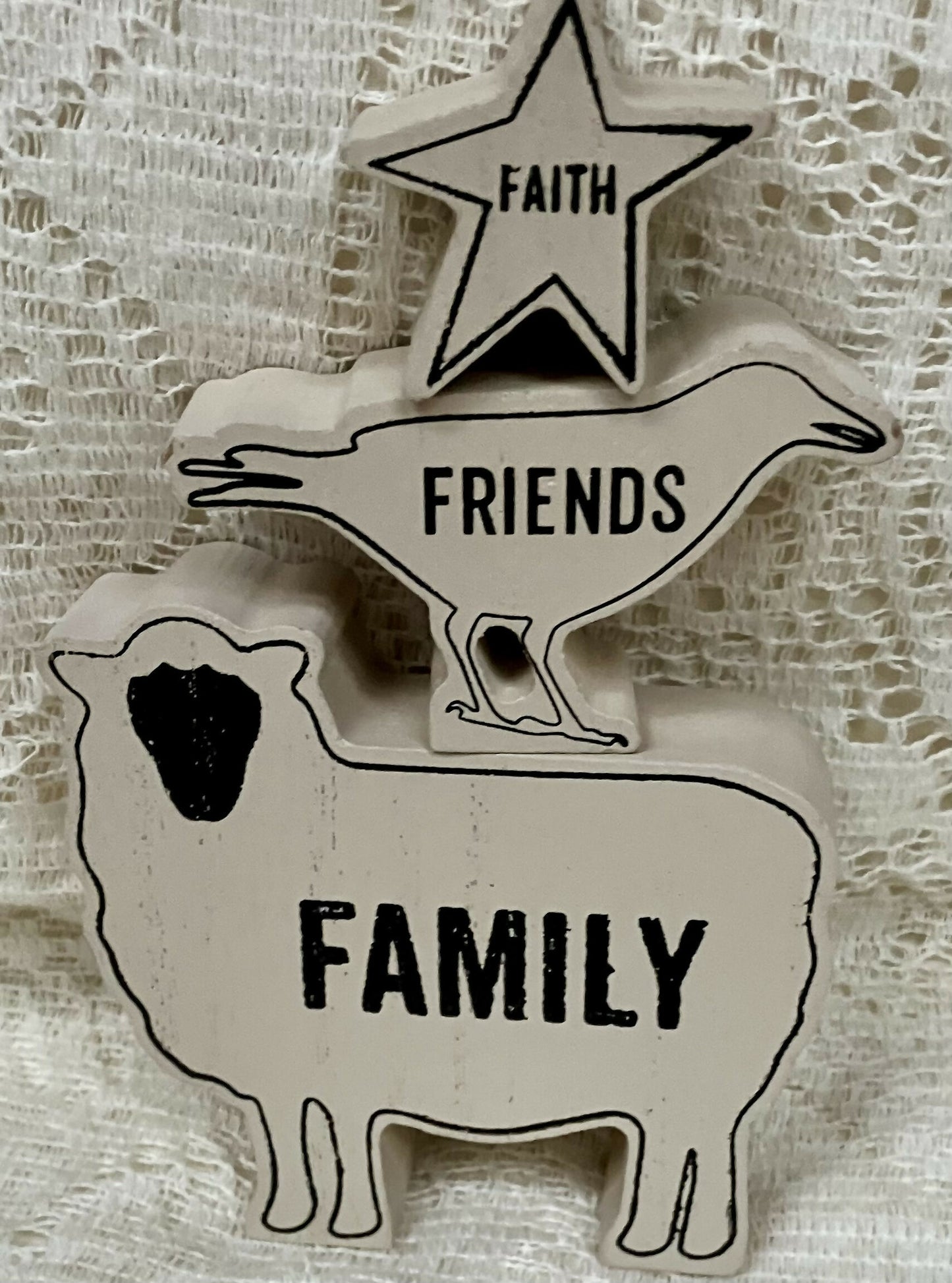 #651 Family friends' faith 3 pc set