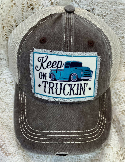 Hat-Keep on trucking #2455