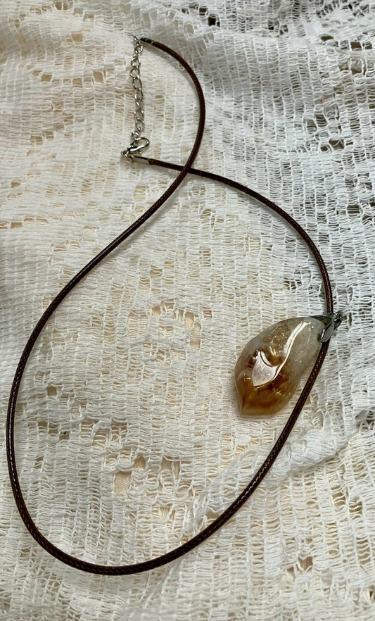 #2557 Crystal Necklace