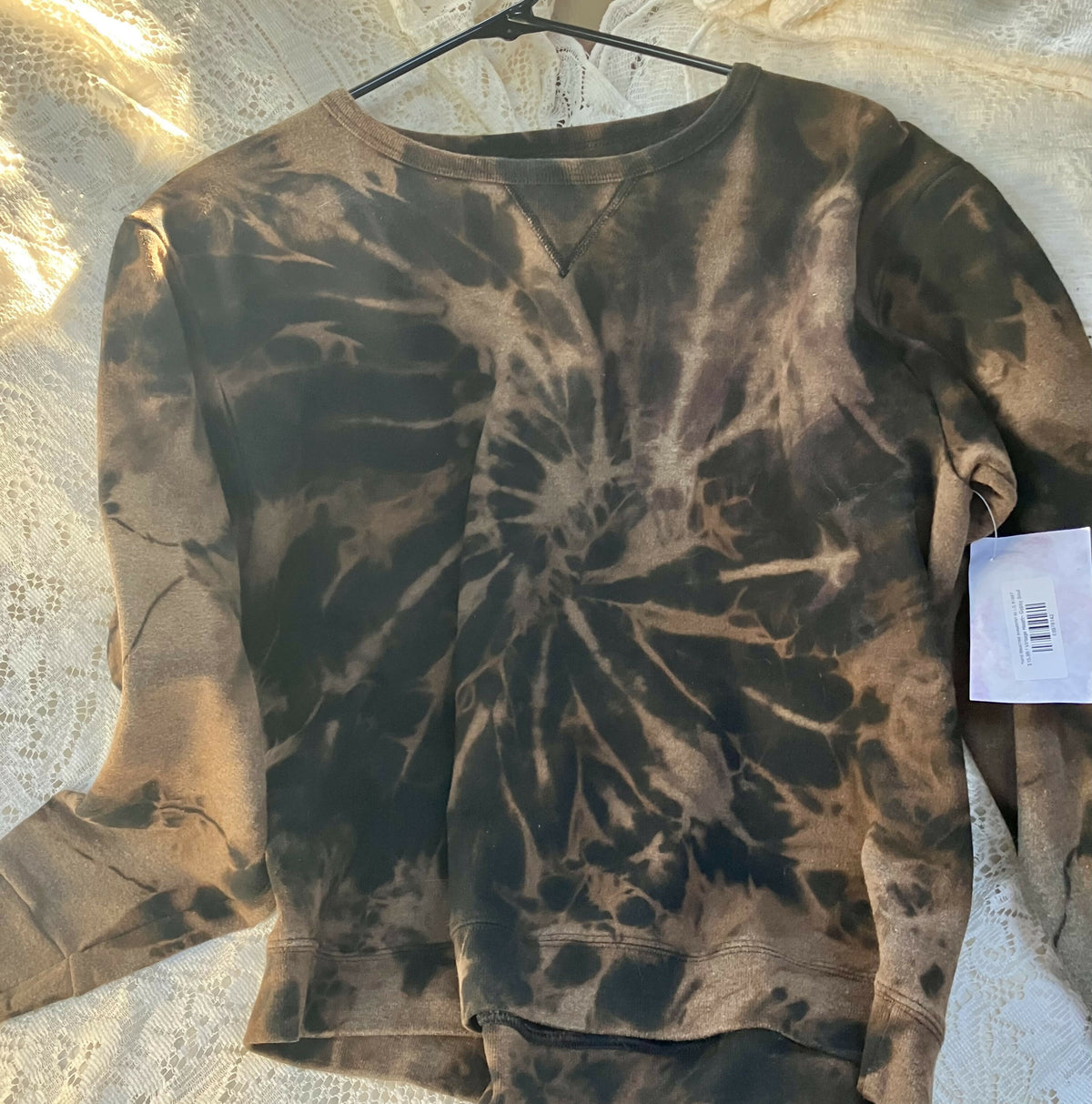 #3317 Hand bleached sweatshirt LG
