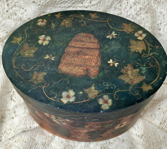 #1429 Bobs boxes oval /beehive