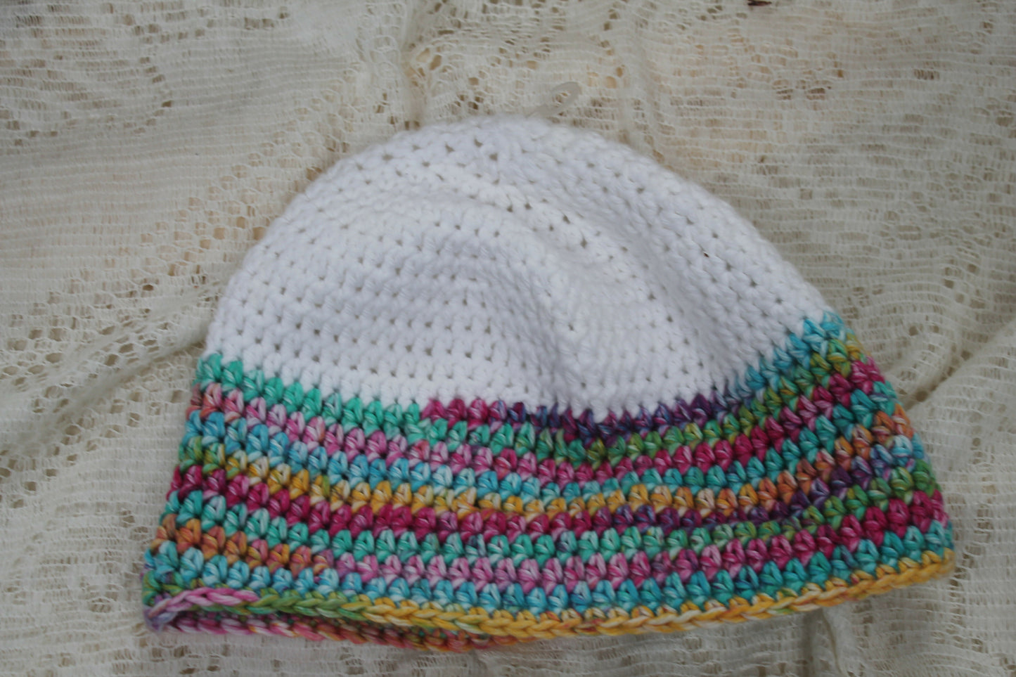 Girls knitted hat #1634