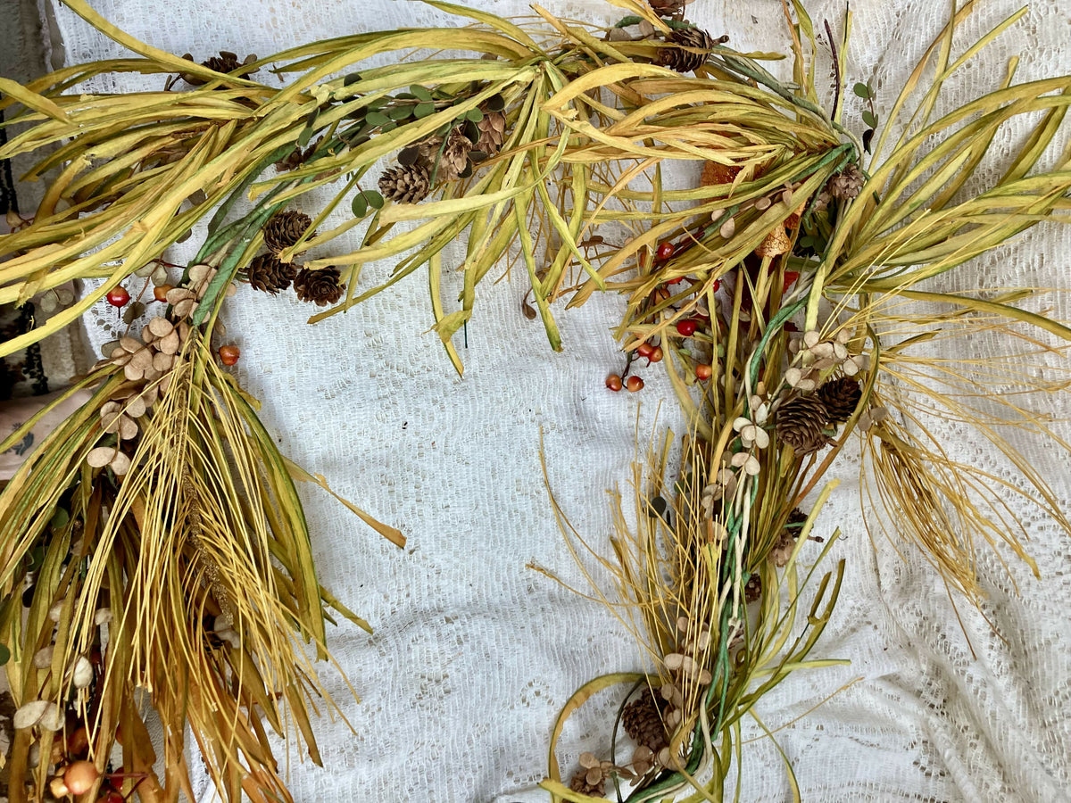 #666 Fall garland