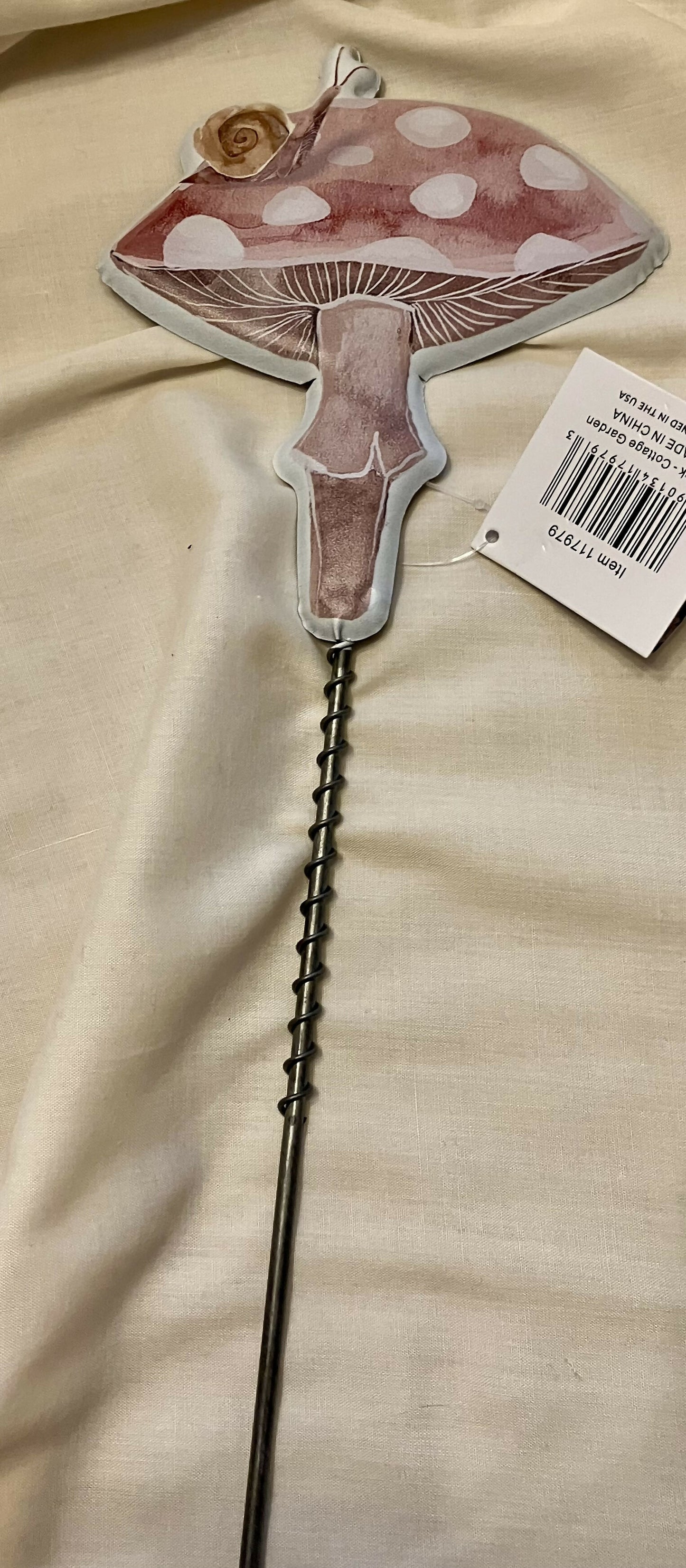 KP Cottage garden mushroom picks #251