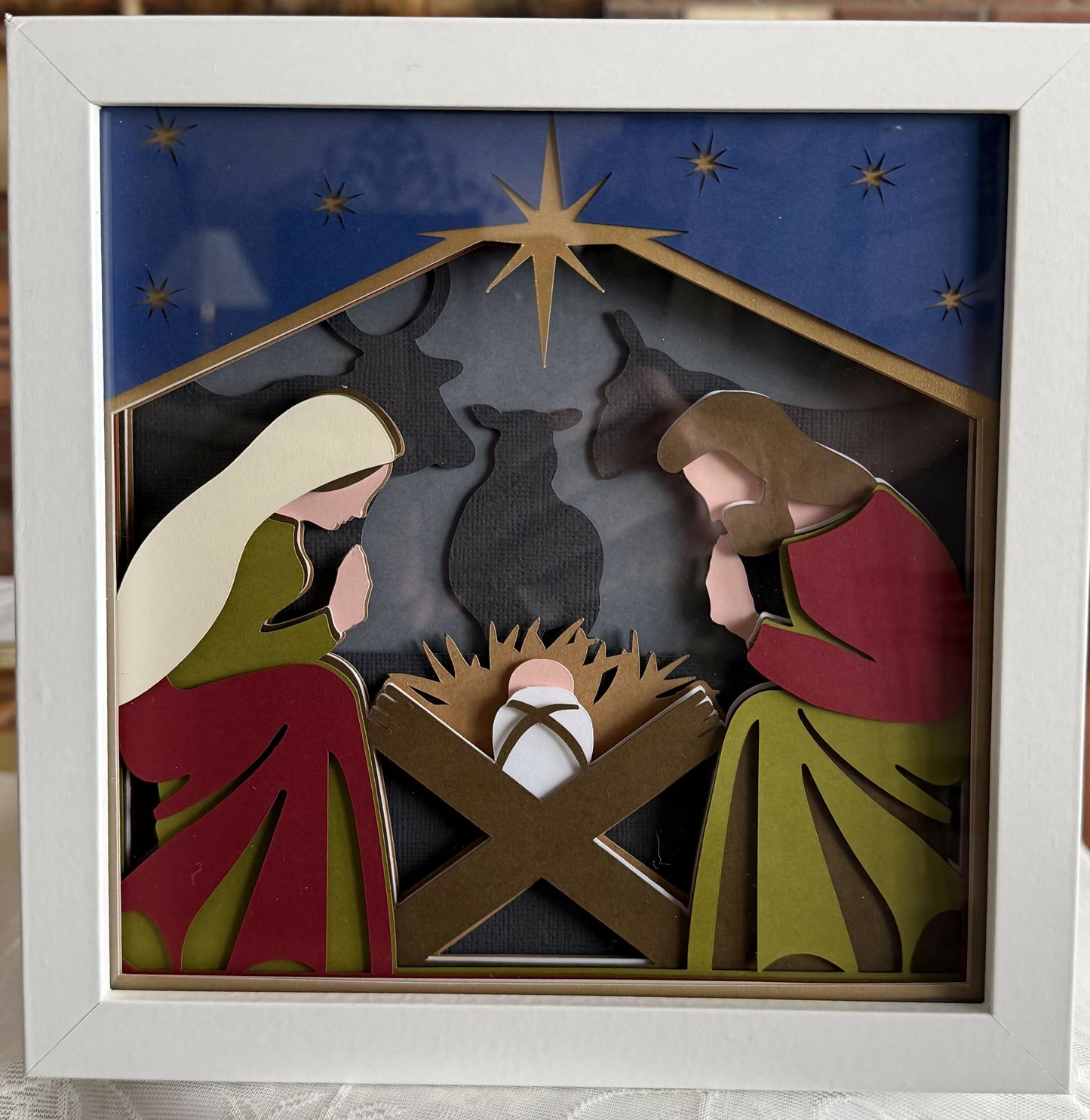 3D Layered Shadowbox / Manger