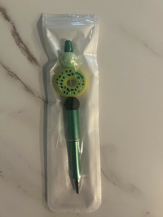 Green doughnut pen