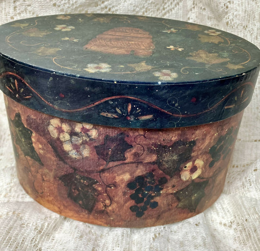 #1429 Bobs boxes oval /beehive