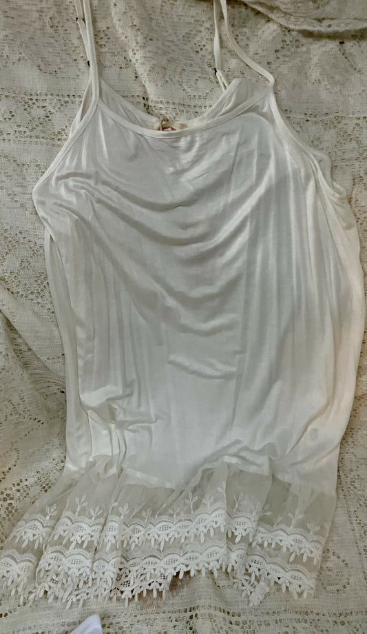 G E long Cami med #2367