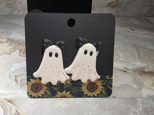 Small Ghost Cats