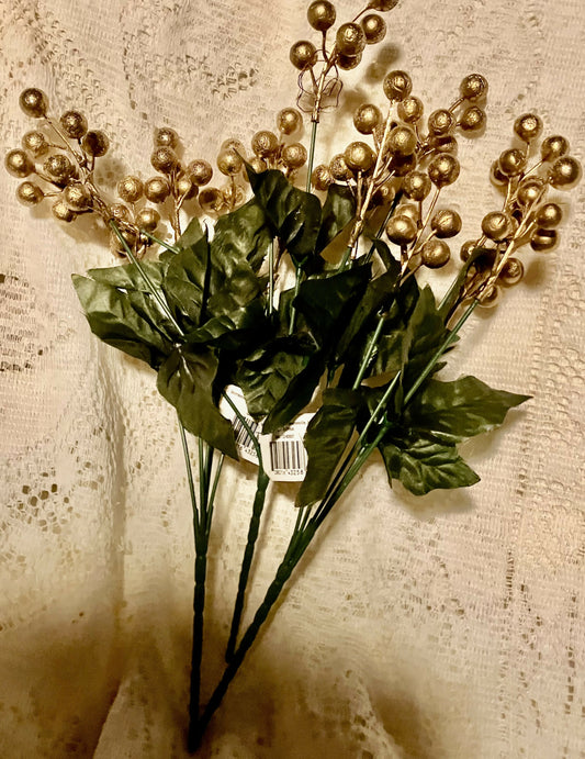 Gold berry pick #2660