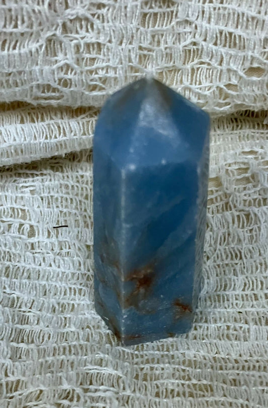 #2821 2 1/4" Chalcedony tower 48 gr