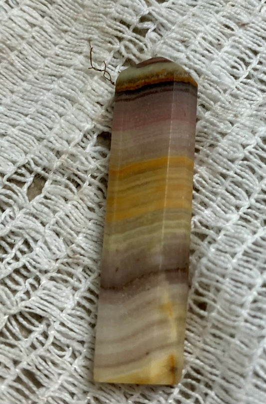 #2830 1" banded onyx point