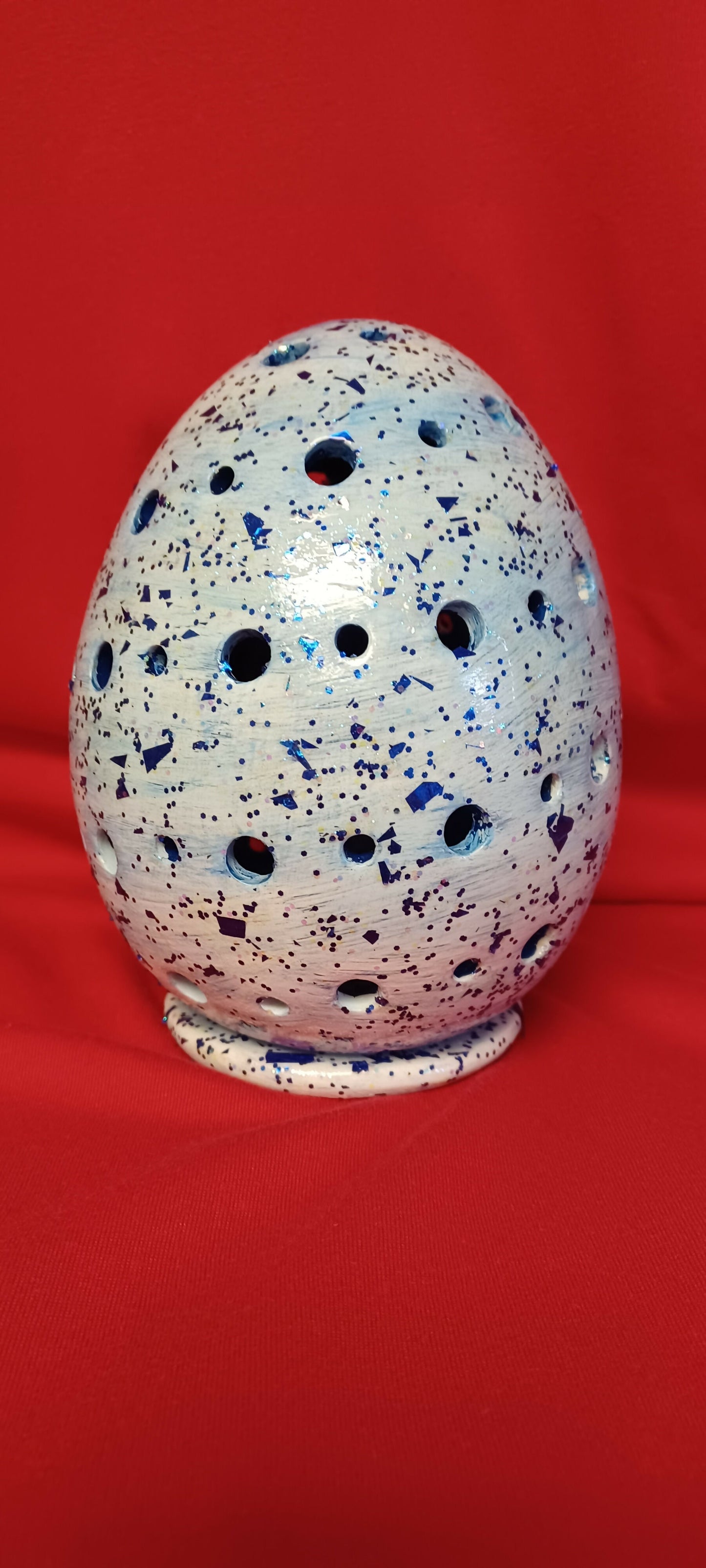 17426572553858387365982013790992