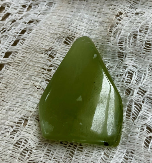 #3215 2" jade free form