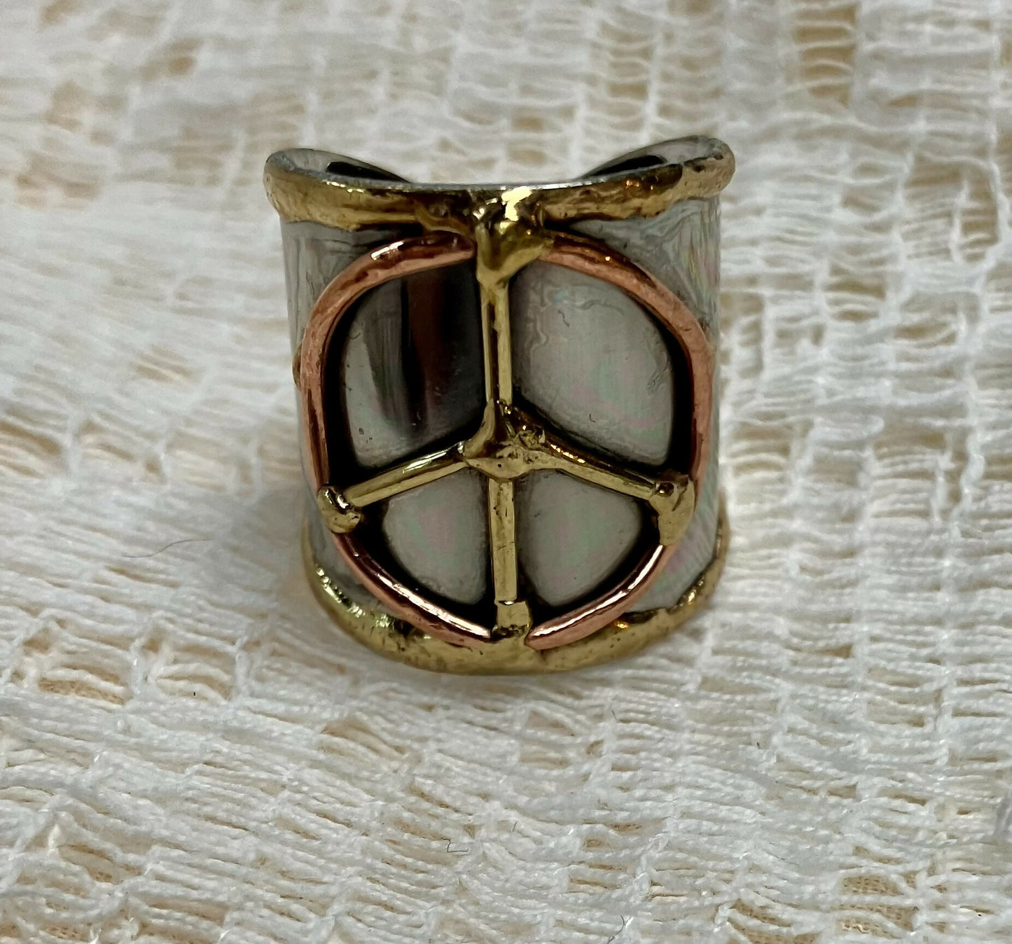 #1250 Anju multi tone peace ring