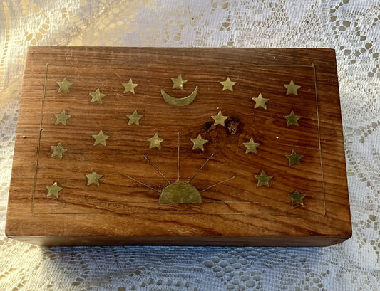 #3242 Wooden celestial box