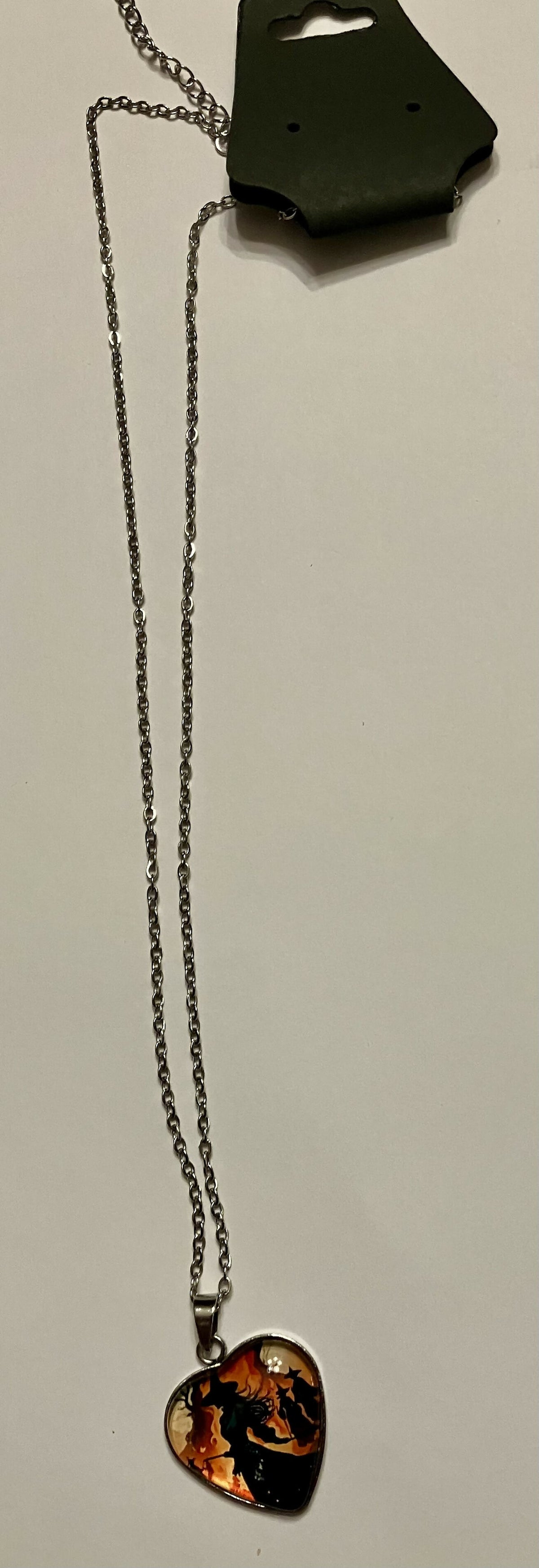 #3339 Witch necklace