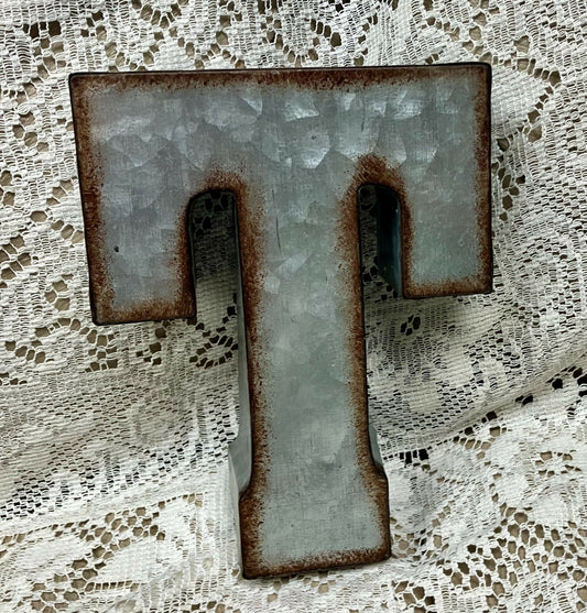 #2014 Metal letter