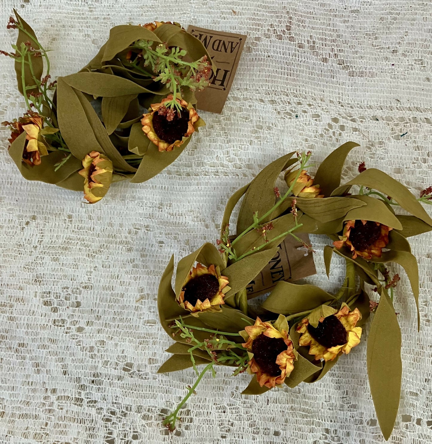 H & M sm sunflower candle ring #2564