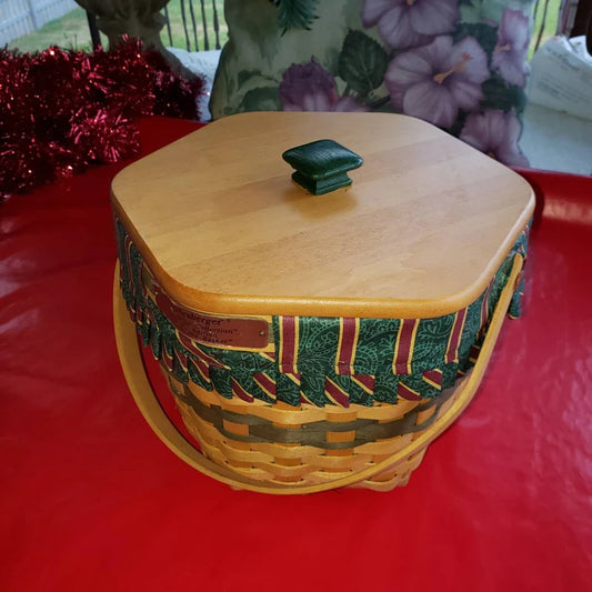 Vintage Longaberger Hexagon 1997 Christmas Collection Snowflake Basket