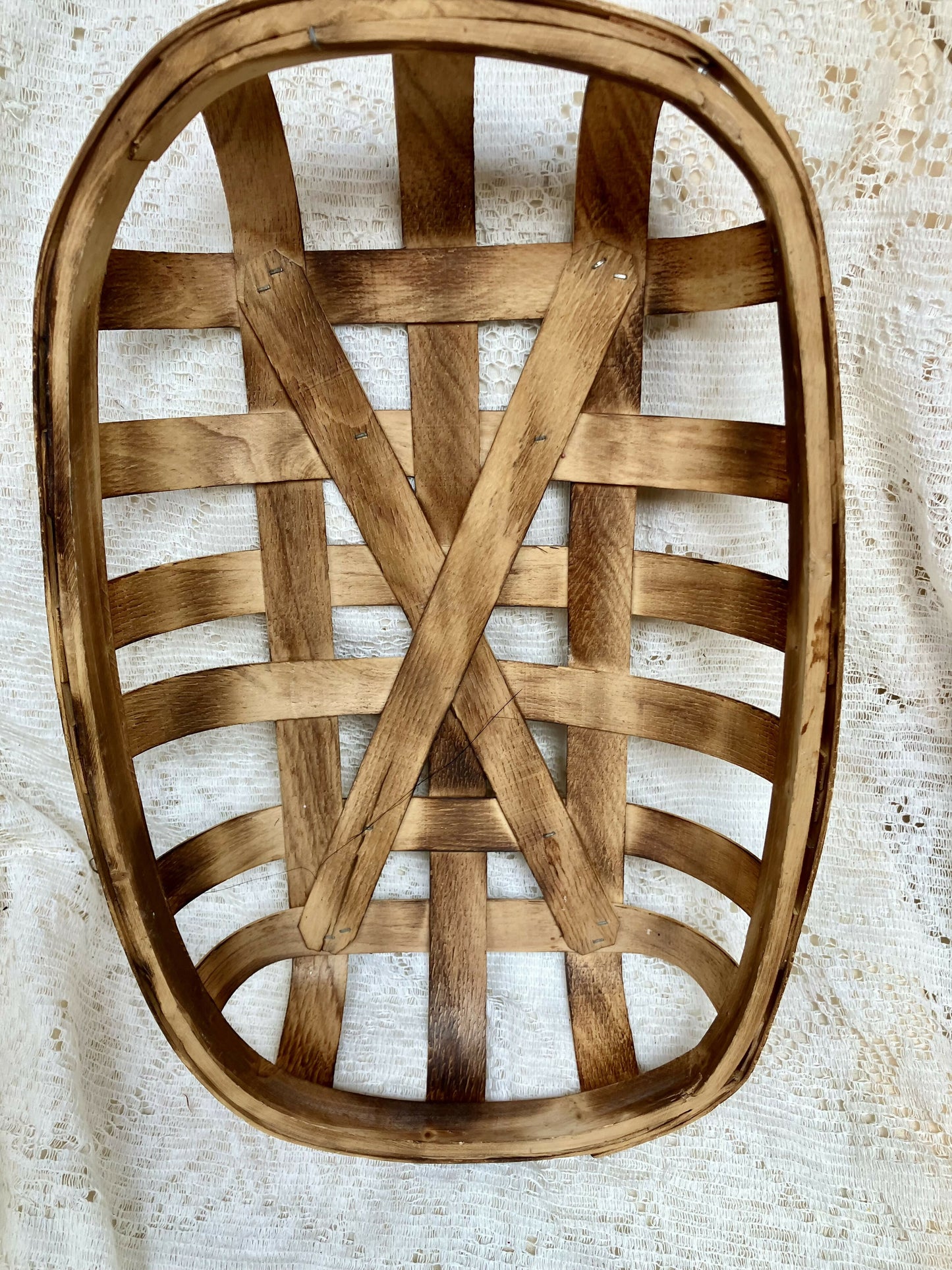 #2815 Tobacco basket