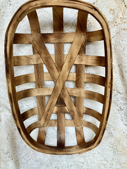 #2815 Tobacco basket