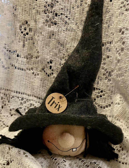 H & M Trix witch ornament #2518