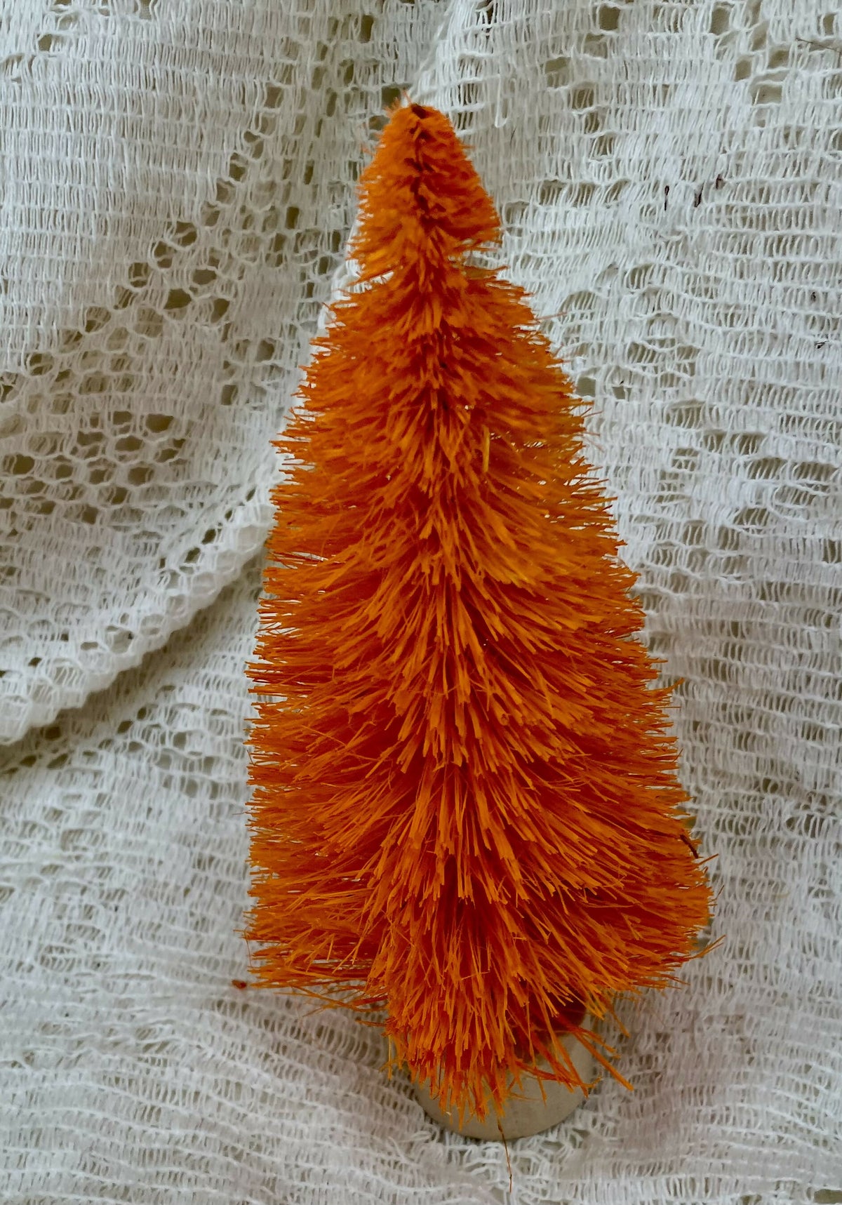 #3129 6" orange bottle brush tree