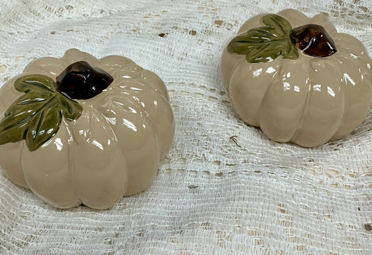 #74 Ceramic pumpkins