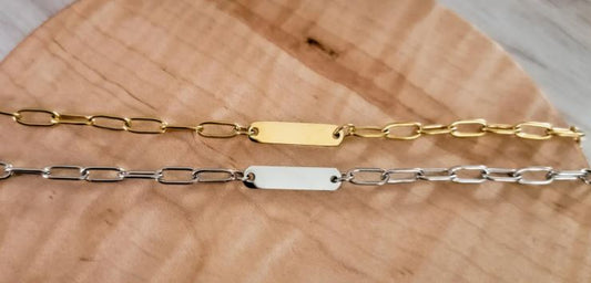 Oval Bar Paperclip Chain Bracelet