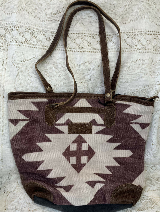 MB Earthly tote #2399