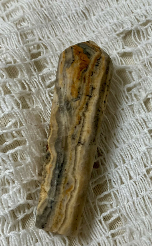 #2496 1 1/2" bumble bee jasper mini tower