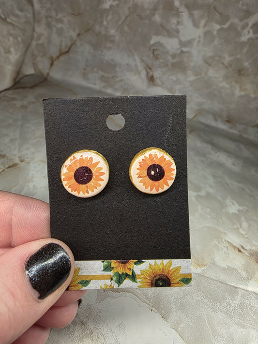 Sunflower Circle Stud Earrings