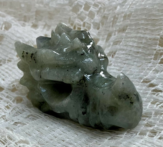 #3300 2" Dragon skull labradorite 62 gr