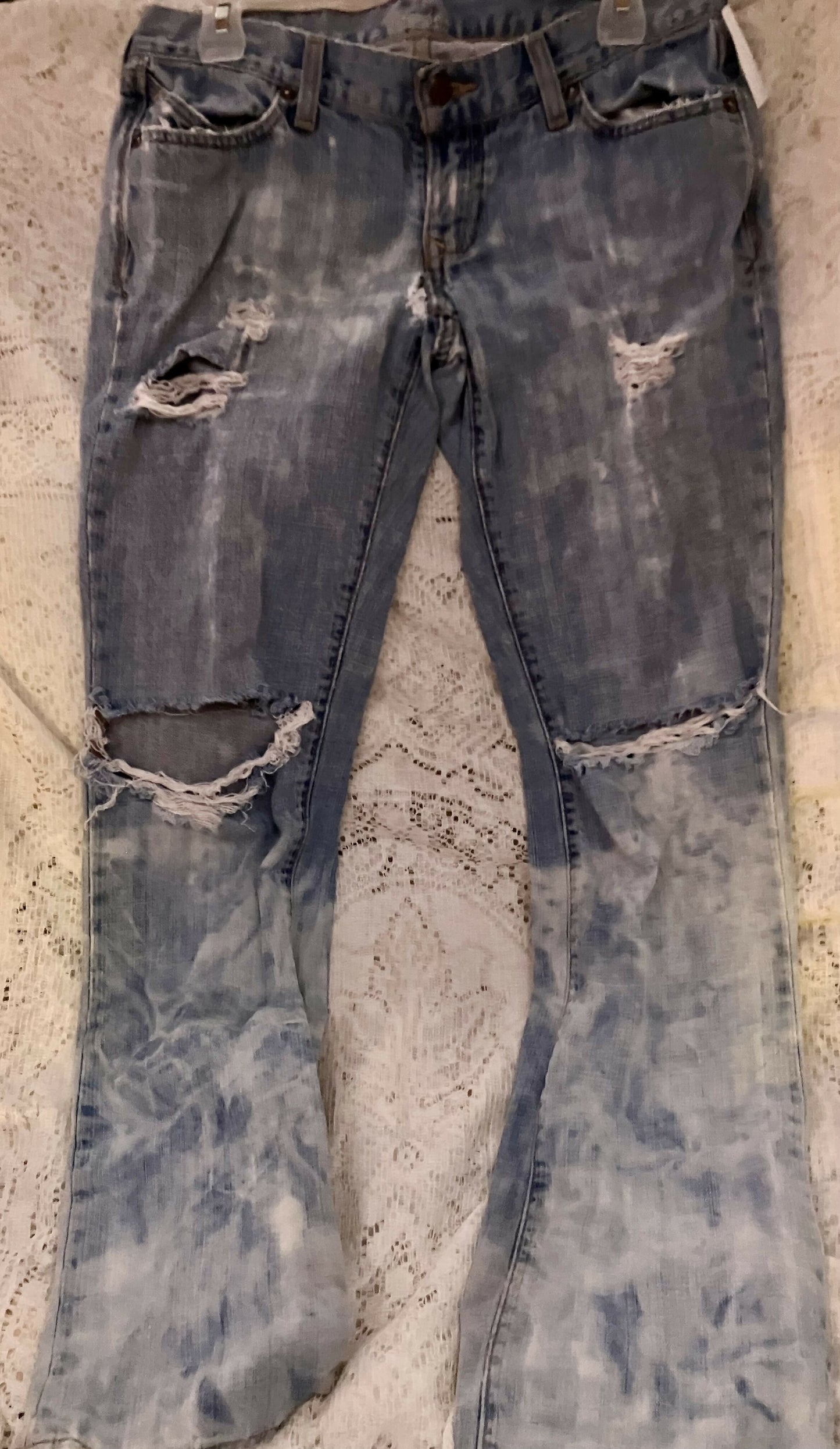 Hand bleached & distressed jeans sz 6 L #2856